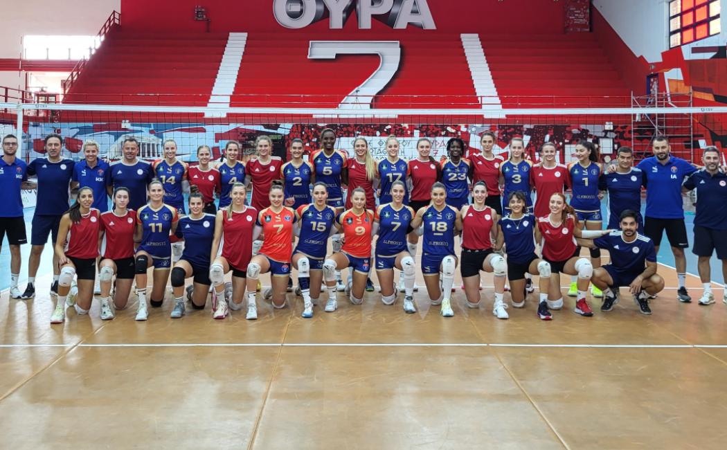 1 The Volley Lovers