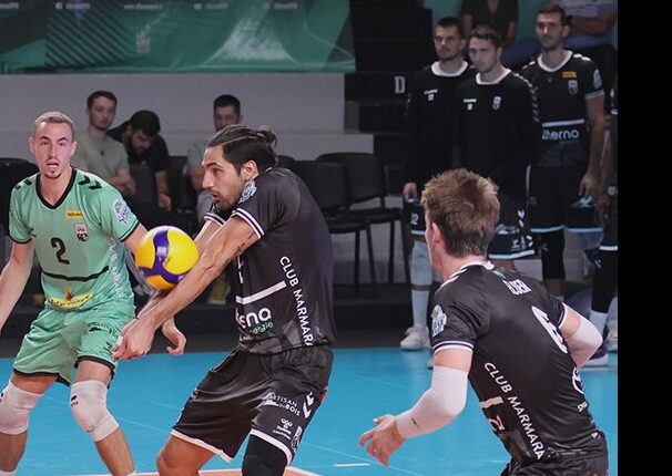 1 The Volley Lovers