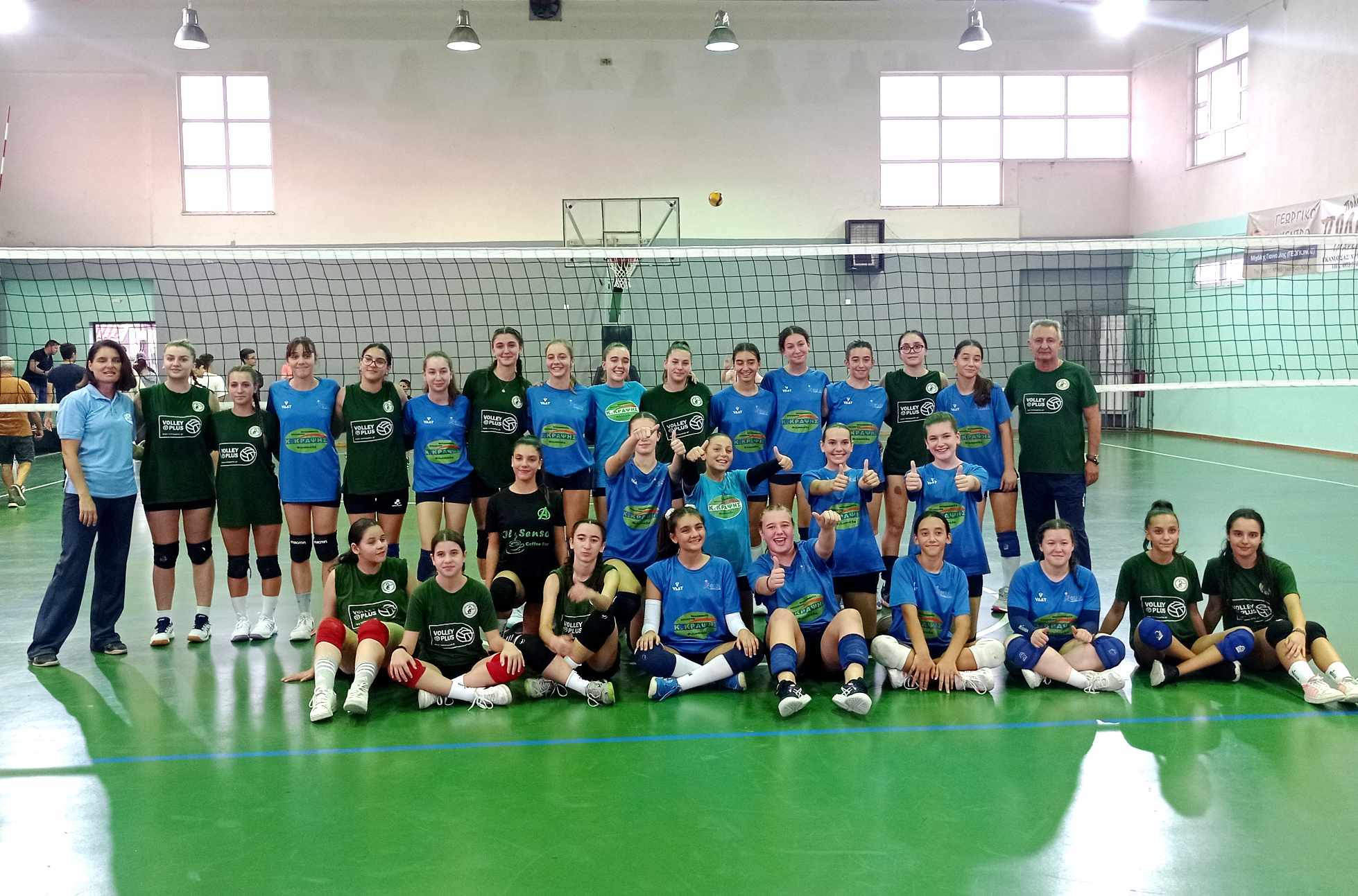 2 The Volley Lovers