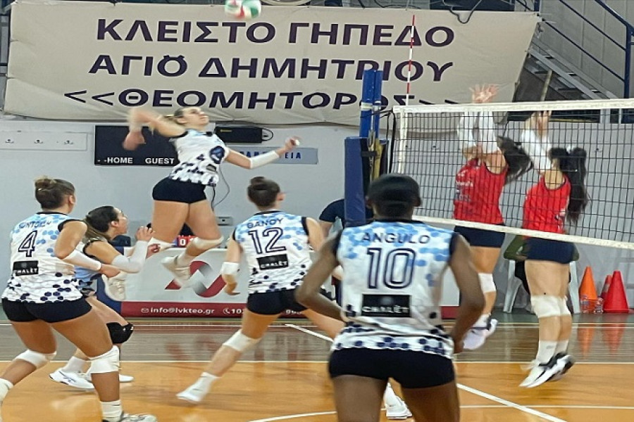 1 The Volley Lovers