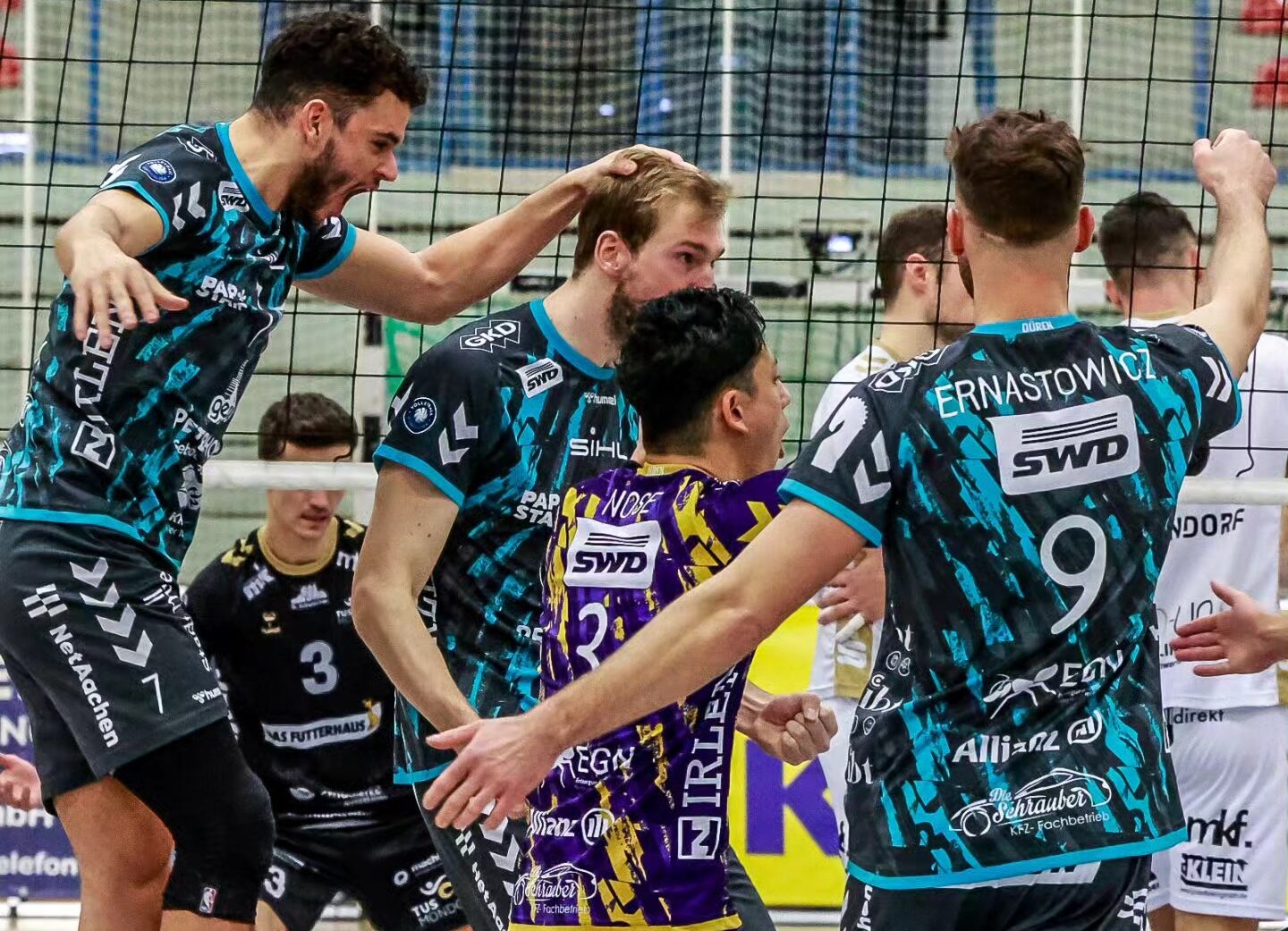3983736407734830614576982949233223574728824n The Volley Lovers