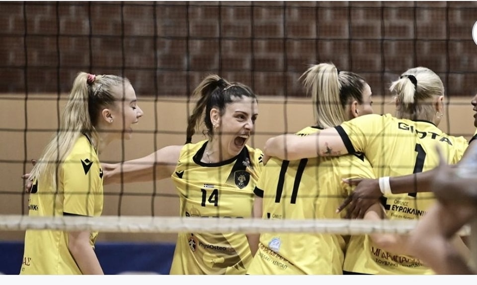 3991194091819339749740901308073649408884041n The Volley Lovers