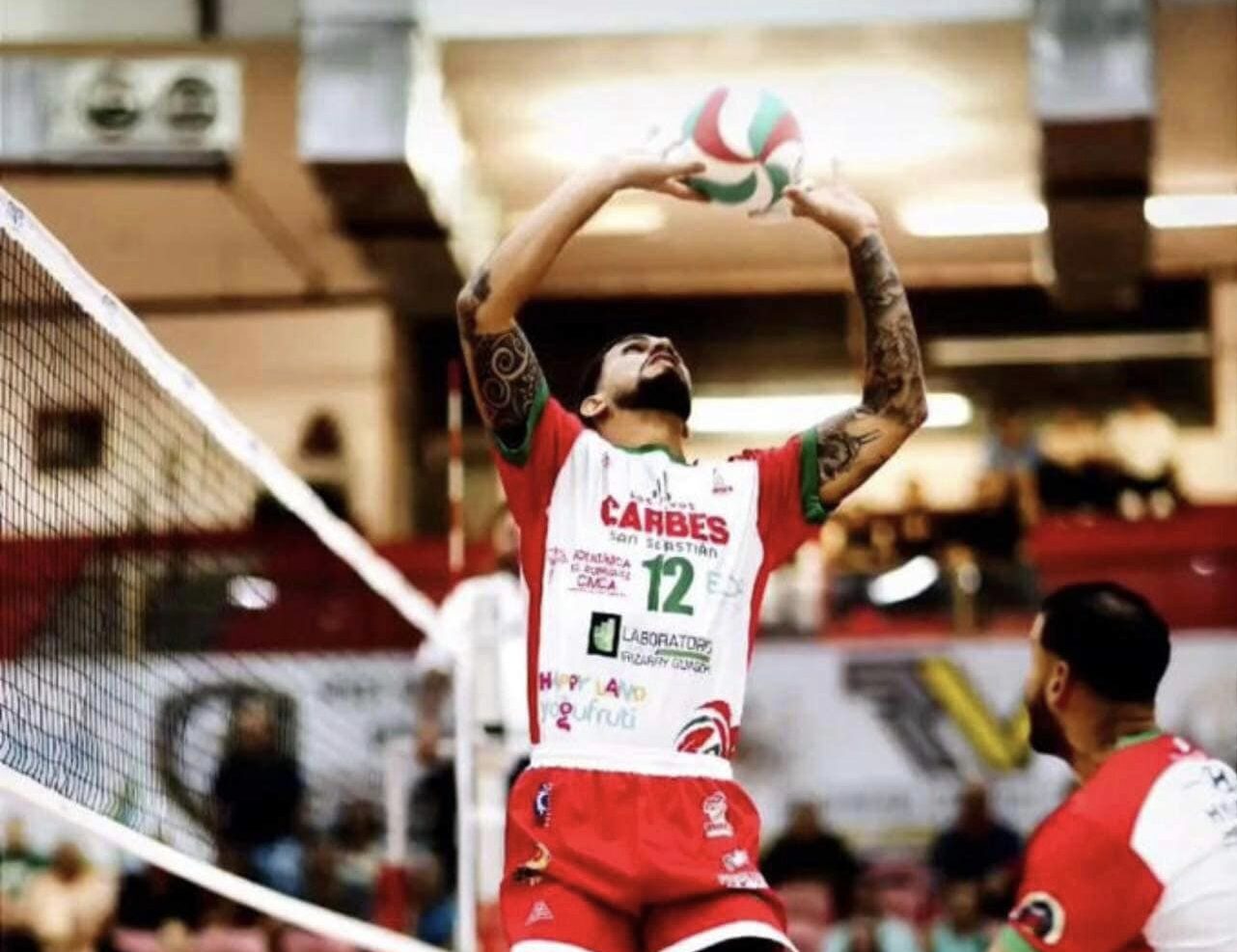 1 The Volley Lovers