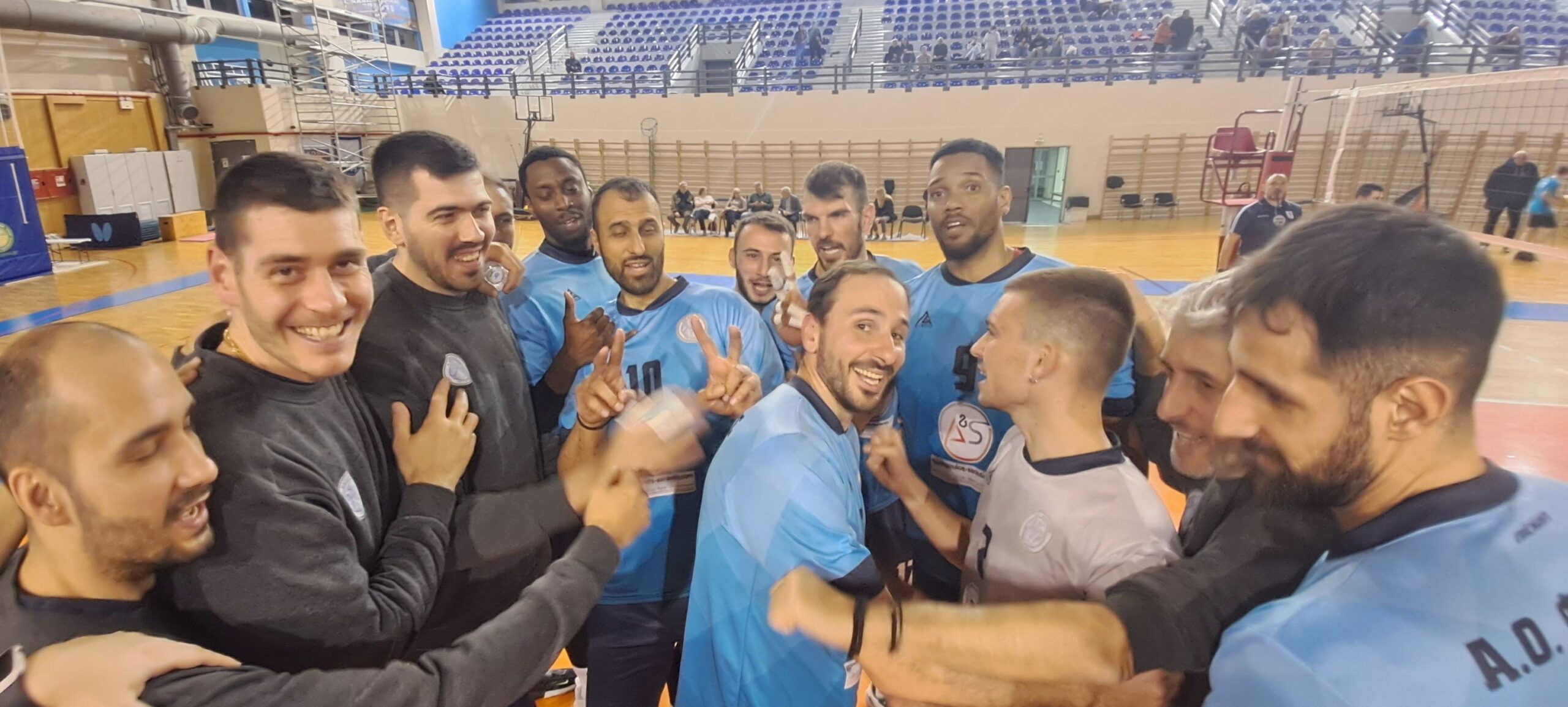 132 The Volley Lovers
