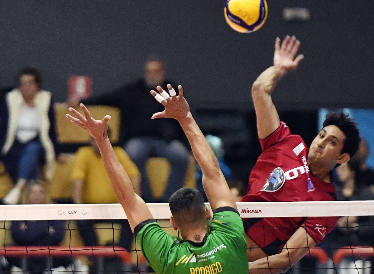 ÊÁËÁÌÁÔÁ ÖÏÉÍÉÊÁÓ ÓÕÑÏÕ <br> ÐËÅÉ ÁÏÕÔ VOLLEY LEAGUE 20232024 The Volley Lovers