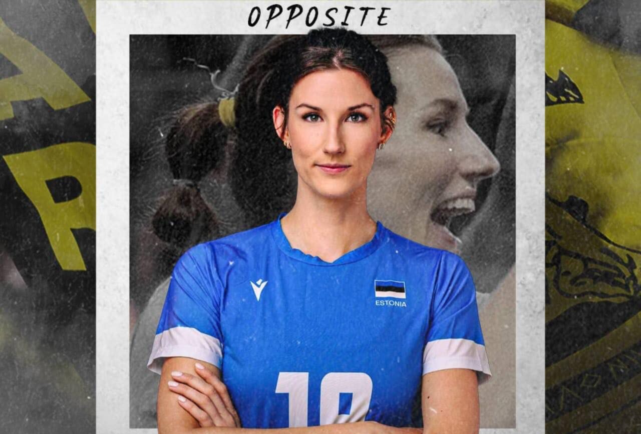 01 The Volley Lovers