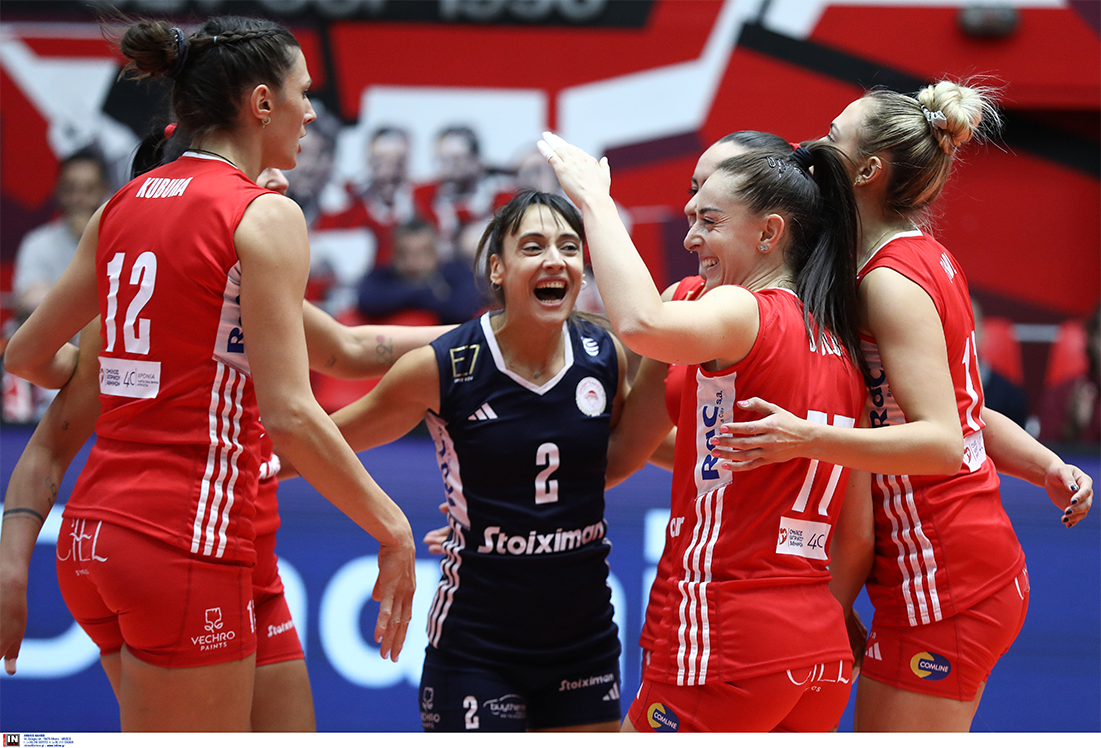 004445826 The Volley Lovers