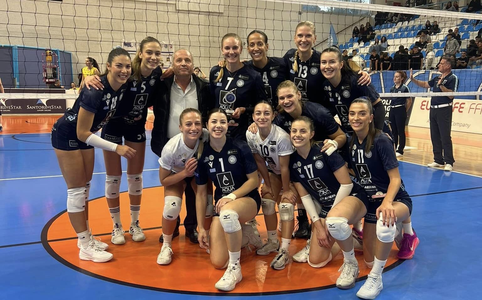 46860401111304719290786237904635401086583081n The Volley Lovers