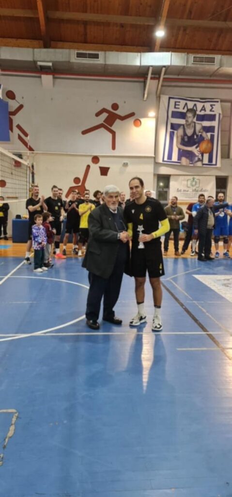 1c693880aed54c5b930b1130fa31e187 The Volley Lovers