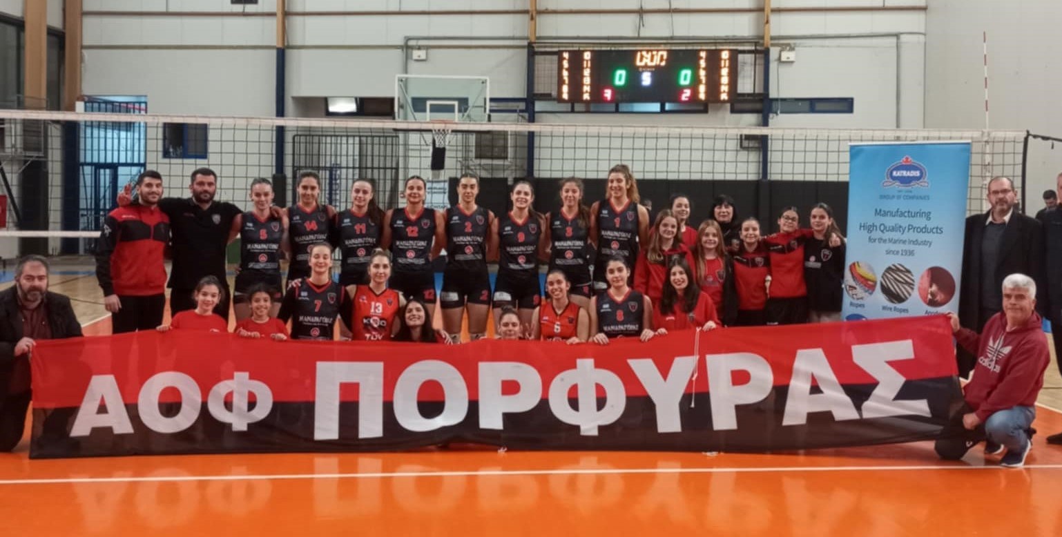03 The Volley Lovers