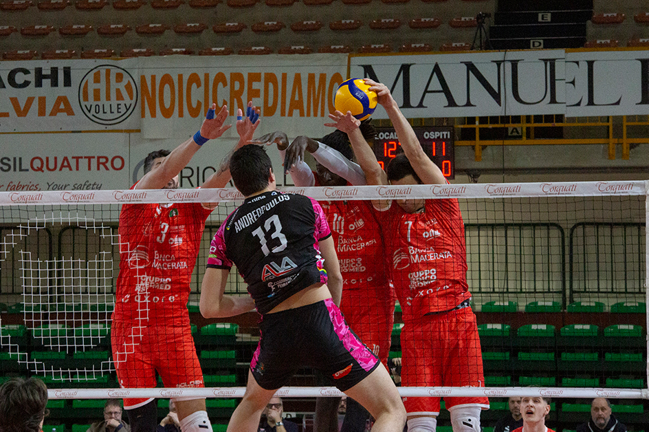 008 The Volley Lovers