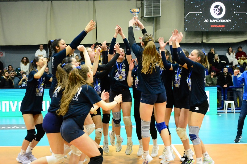 1 The Volley Lovers