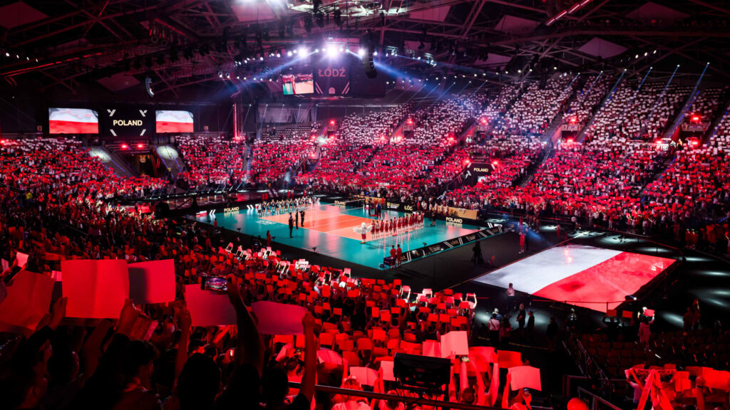 112 The Volley Lovers