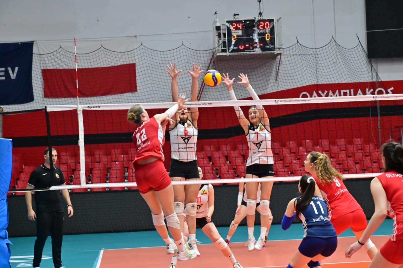 638774731370799878 The Volley Lovers