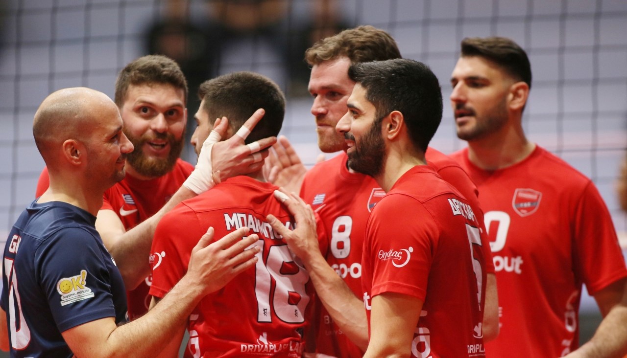 638783695769079587 The Volley Lovers