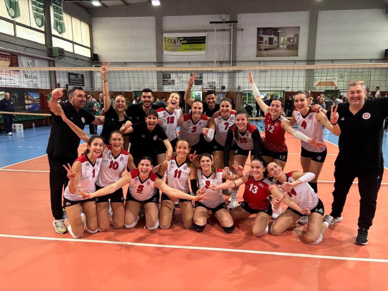 00 The Volley Lovers