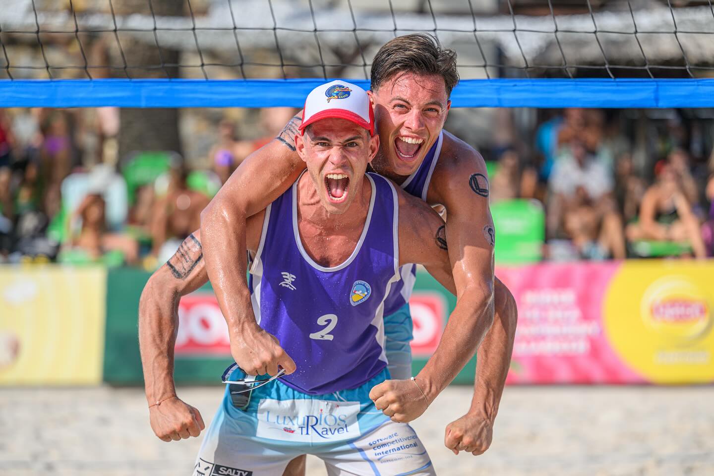 05 The Volley Lovers