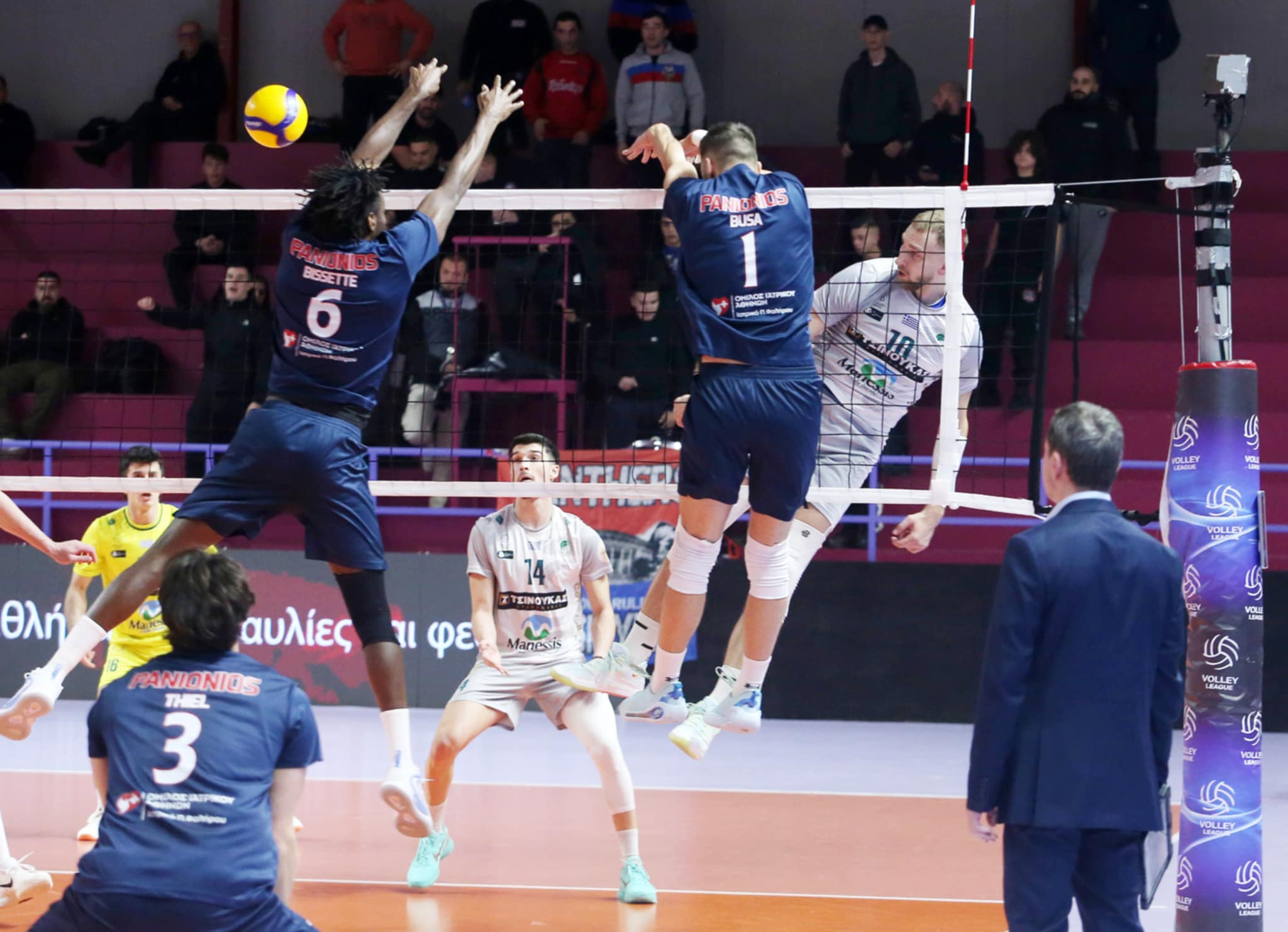 3ef0b7a0972d4540819b15e6d5557cb3 The Volley Lovers