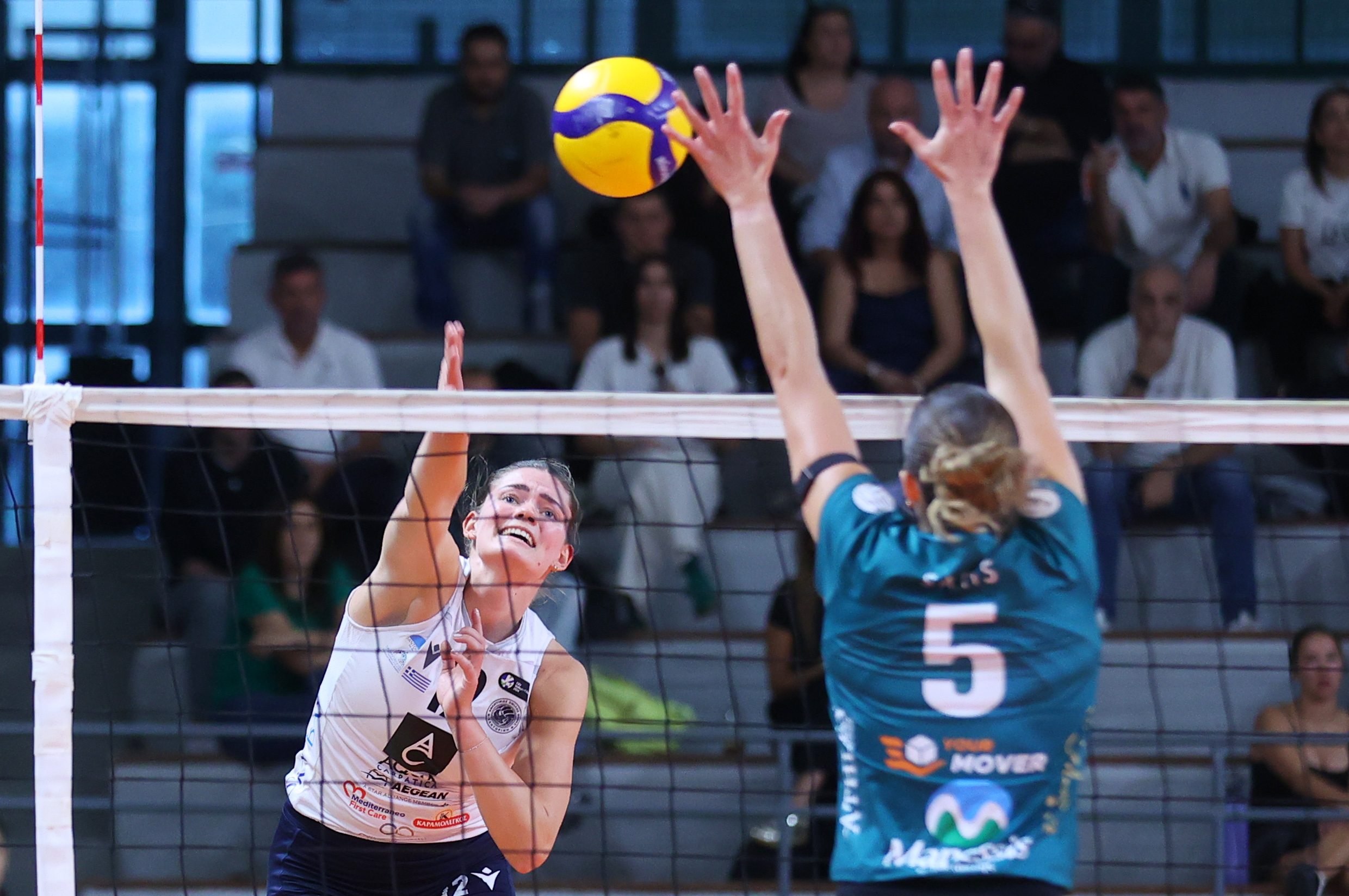 ÌÉËÙÍ ÁÏ ÈÇÑÁÓ<br>VOLLEY LEAGUE ÃÕÍÁÉÊÙÍ 20252026 The Volley Lovers