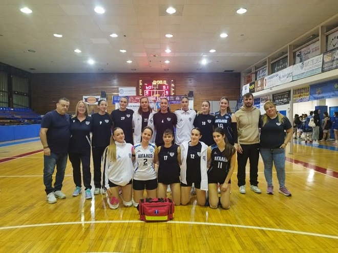 61573803943777745292099887428840069736775058n The Volley Lovers