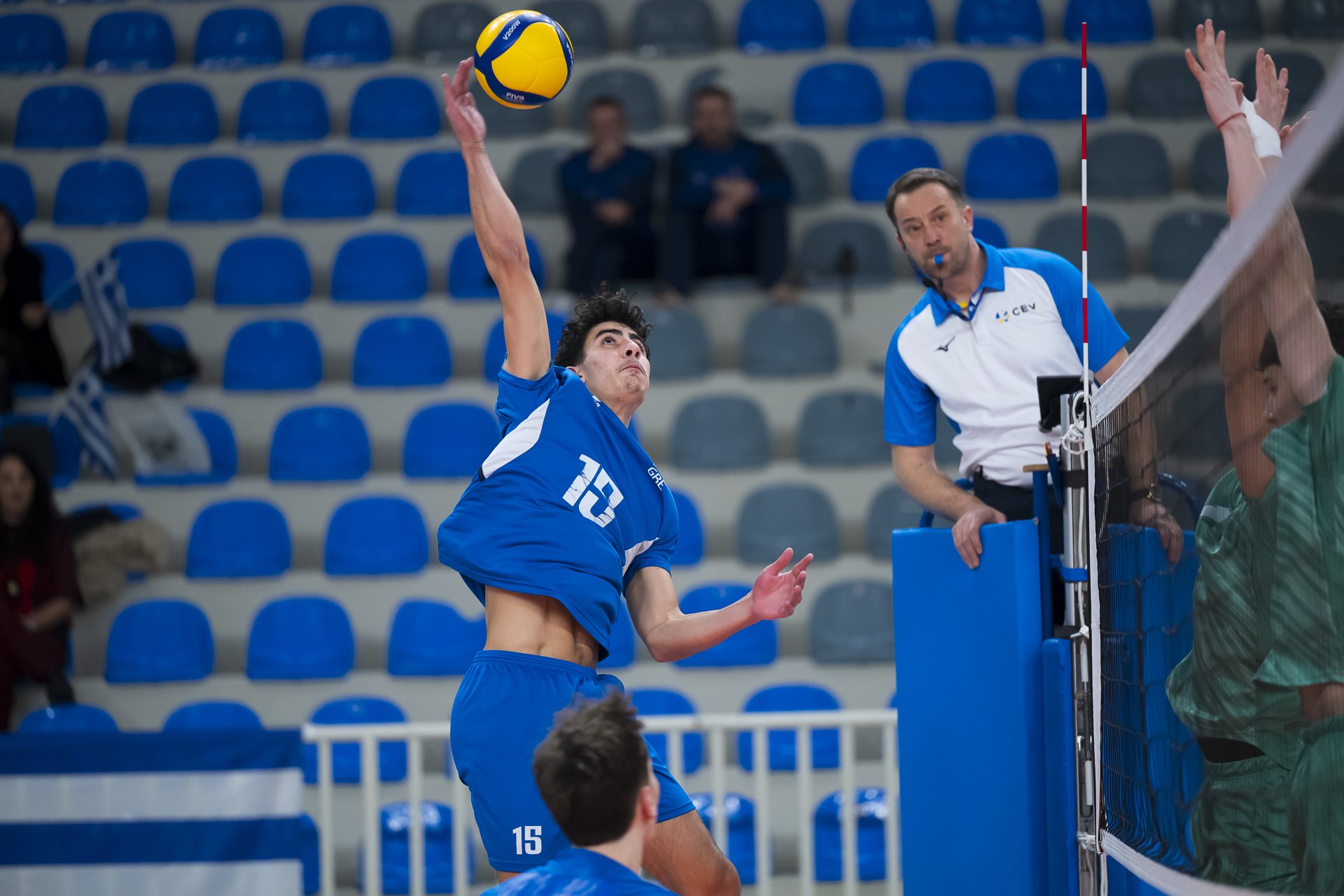 639031504382241097 The Volley Lovers
